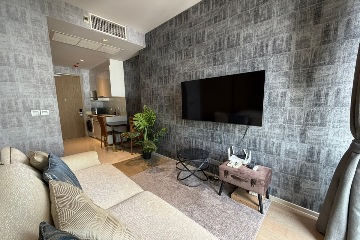 ขายคอนโดสีลม ศาลาแดง บางรัก : 🔥 สำหรับขาย !! ชั้นสูง 10++,🔥 Code C20221202783..........Ashton Silom, 1 ห้องนอน, 1 ห้องน้ำ, แต่งครบ, ราคาพิเศษ!!📣📣