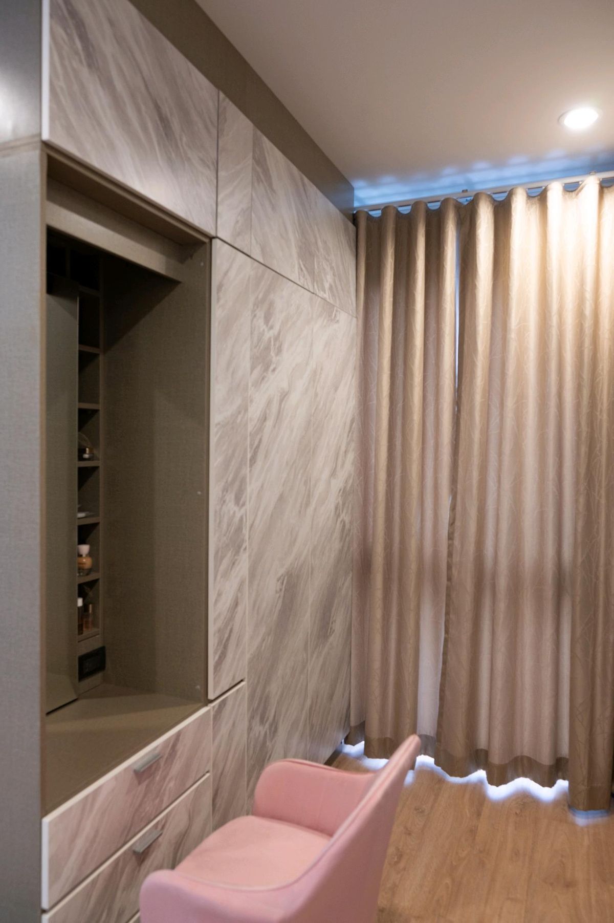 ขายทาวน์โฮมอ่อนนุช อุดมสุข : ขายทาวน์โฮม cherkoon ตกแต่งพร้อมอาศัย 9.5M ย่านอ่อนนุช-ศรีนครินทร์ 