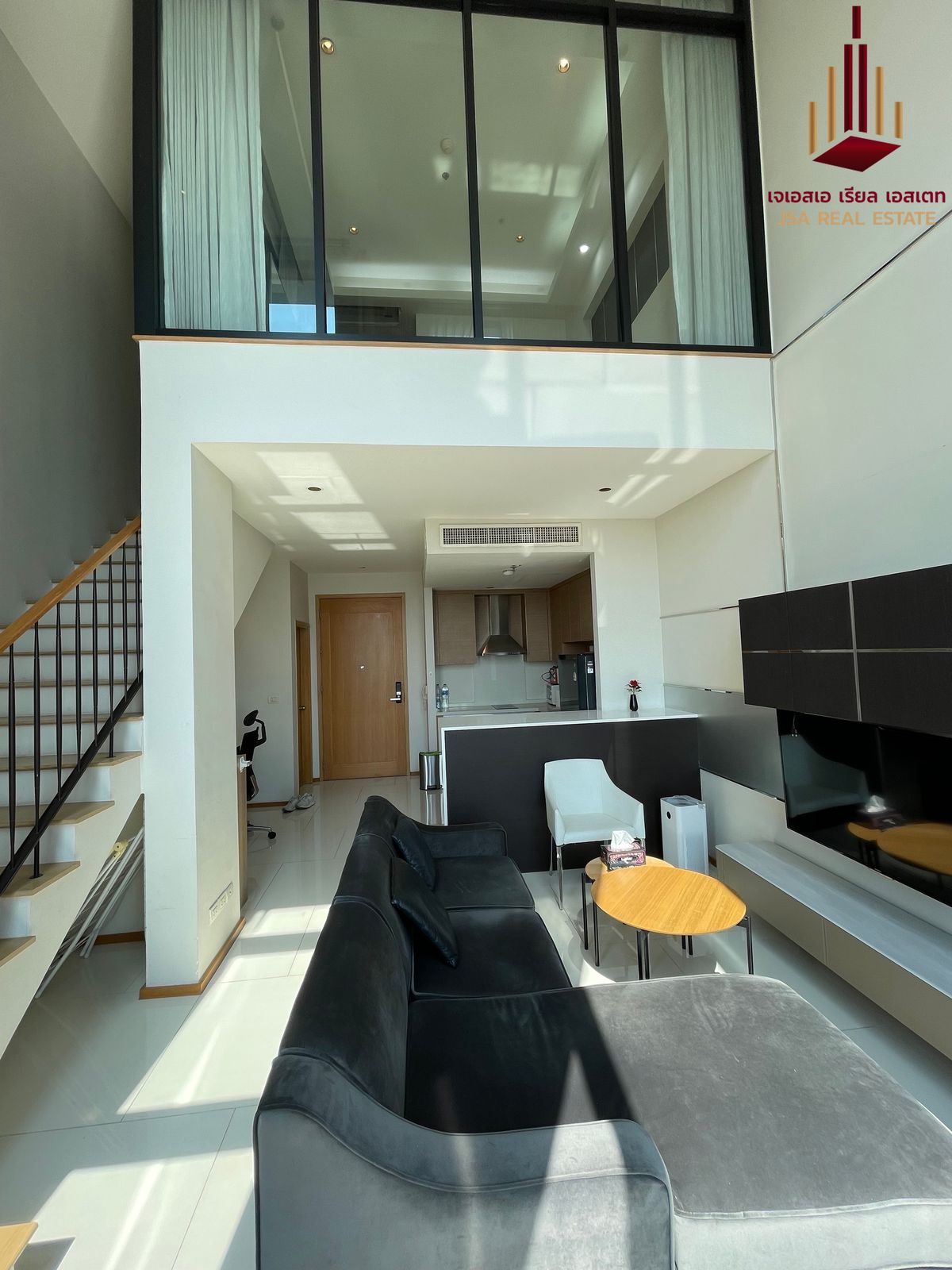 For RentCondoSukhumvit, Asoke, Thonglor : ✨ For Rent: The Emporio Place Condo ✨ 💰 ONLY 53,000 THB/Month