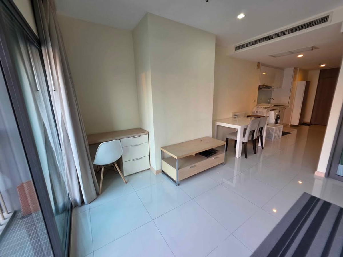 For RentCondoSukhumvit, Asoke, Thonglor : 💎 GT16225 | Noble Remix Condo, convenient travel, next to the BTS Skytrain, has a shuttle, beautiful room, fully furnished, ready to move in!!