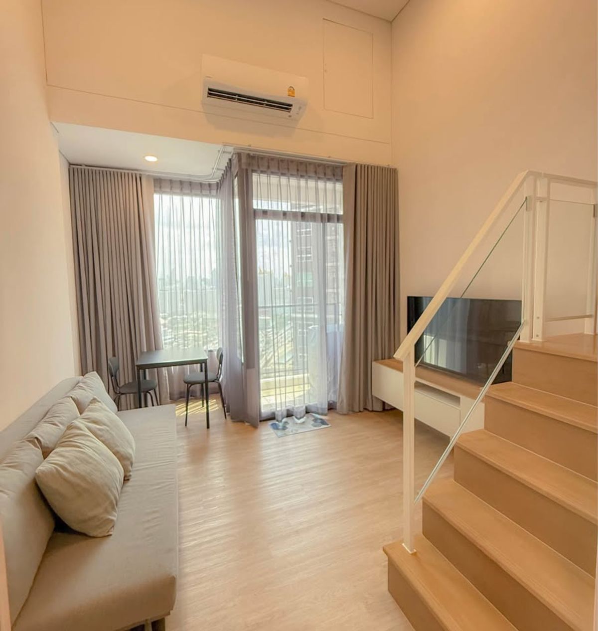For RentCondoRama9, Petchburi, RCA : ให้เช่า Landmark @MRTA Station (Siamese Rama 9) | 1 ห้องนอน Duplex 37 ตร.ม. ชั้น 17 | 23,000 บาท/เดือน | LINE: @323gqmho | Ref: T2024