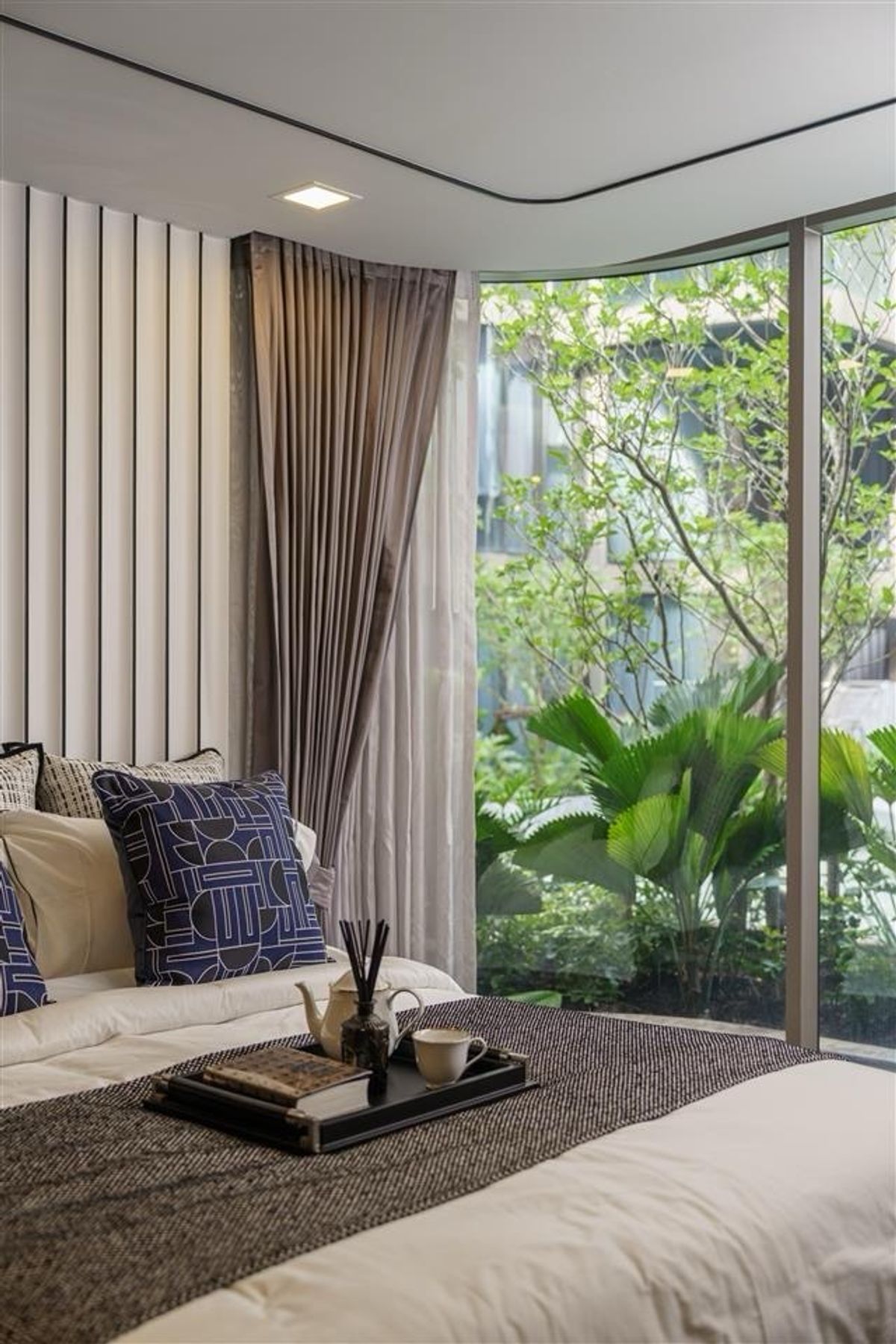 ให้เช่าคอนโดสุขุมวิท อโศก ทองหล่อ : For rent Ashton Residence 41