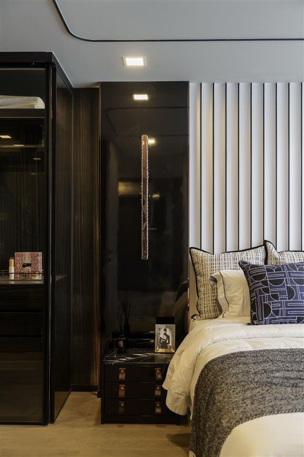 ให้เช่าคอนโดสุขุมวิท อโศก ทองหล่อ : For rent Ashton Residence 41