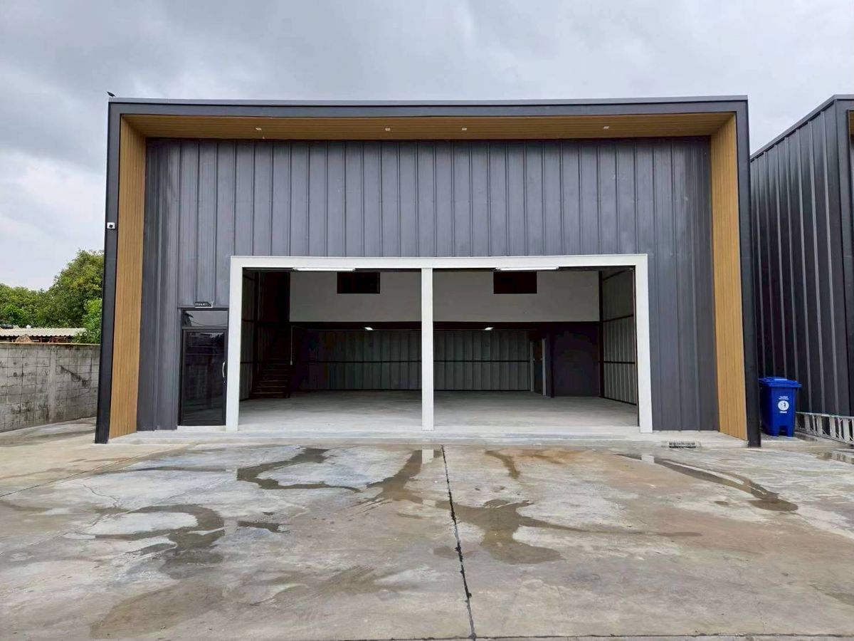 For RentWarehousePattanakan, Srinakarin : For rent, Warehouse, Soi On Nut 39, beautiful area, ready to do business near BTS Sri Nuch (N.1869)