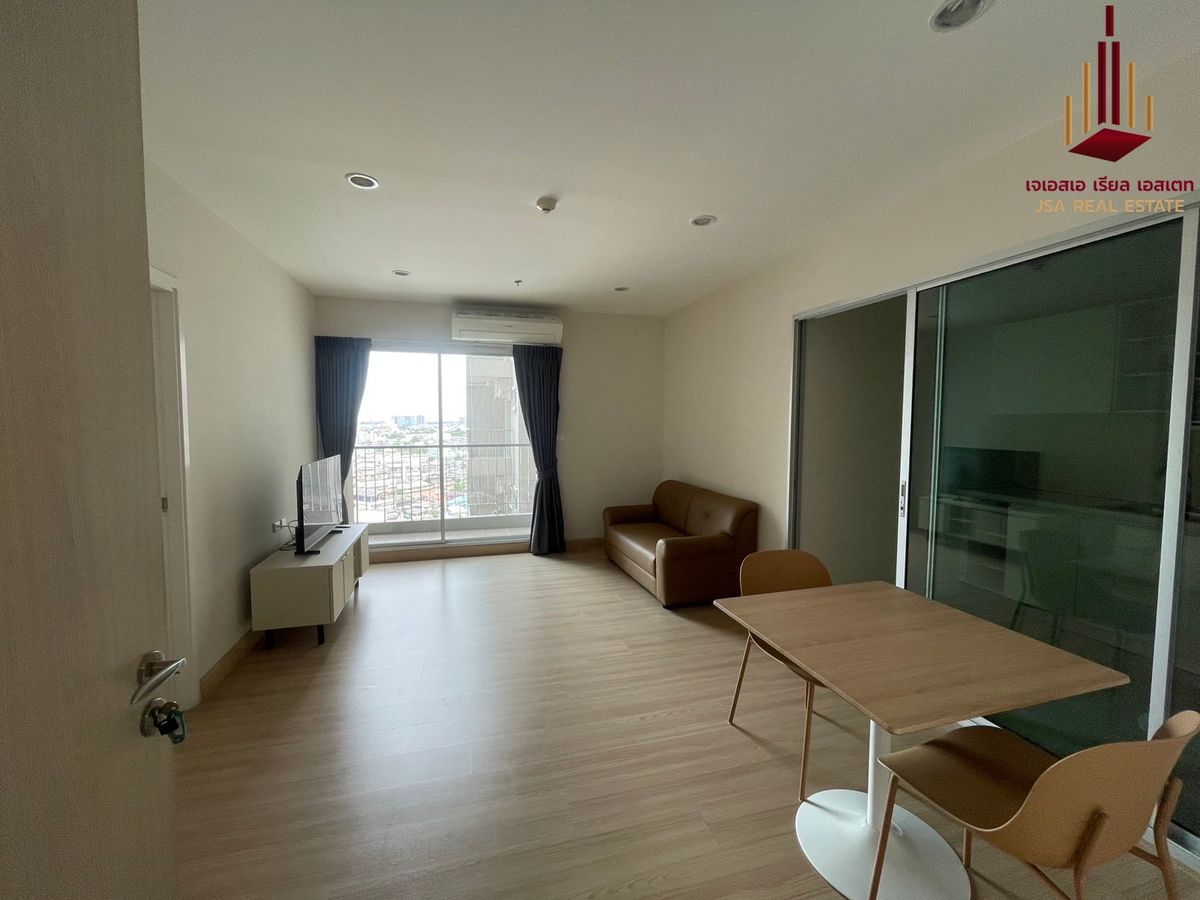 For RentCondoWongwianyai, Charoennakor : ✨ For Rent: Motif Condo Sathorn - Wongwianyai Condo ✨ 💰 ONLY 18,000 THB/Month