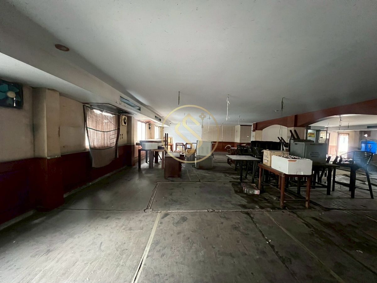 For SaleShop HousePinklao, Charansanitwong : Sell ​​4 booths in Soi Charan Sanitwong 11, MRT Charan 13, only 100 meters in the community near the market. Easy access to the city