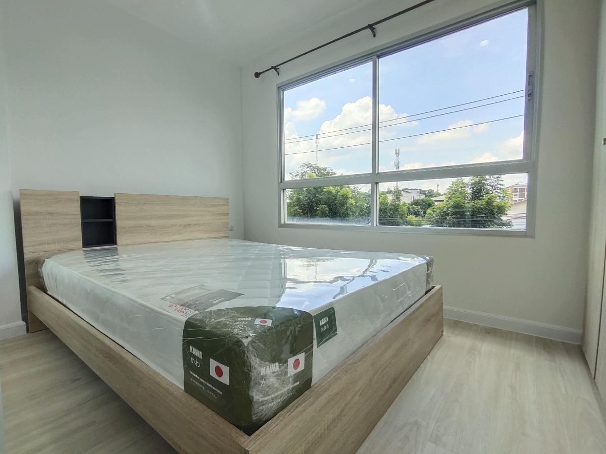 For SaleCondoNawamin, Ramindra : For Sale‼ ️Condo Lumpini Park Nawamin-Si Burapha, corner room with real rubber tiles, termites + furniture