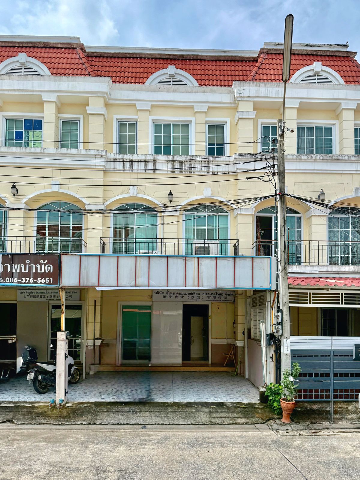 For SaleTownhomePattanakan, Srinakarin : Townhouse for sale, Worodom Place, opposite Seacon Square, Srinakarin