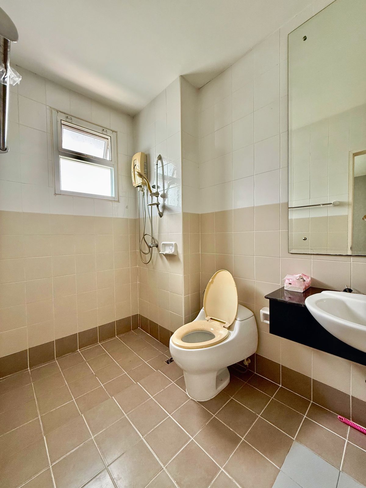 For SaleTownhomePattanakan, Srinakarin : Townhouse for sale, Worodom Place, opposite Seacon Square, Srinakarin