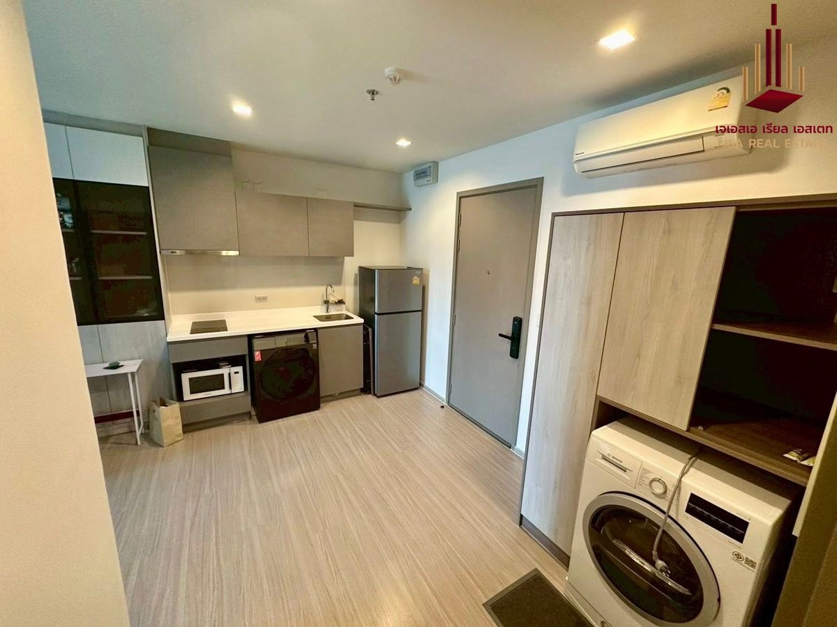 For SaleCondoRama9, Petchburi, RCA : ✨ For Sale: Life Asoke Hype Rama 9 Condo ✨ 💰 Only 6,250,000 THB