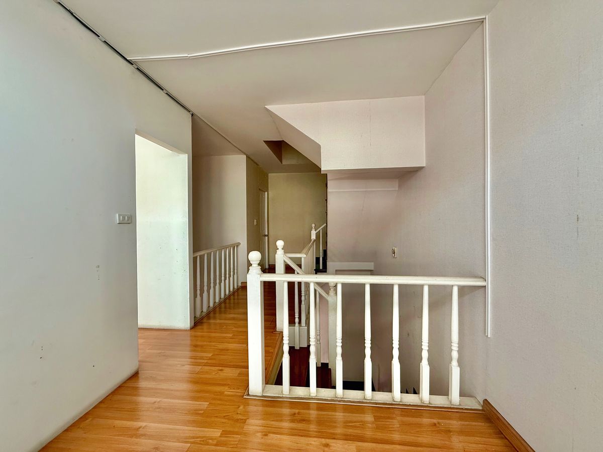 For SaleTownhomePattanakan, Srinakarin : Townhouse for sale, Worodom Place, opposite Seacon Square, Srinakarin