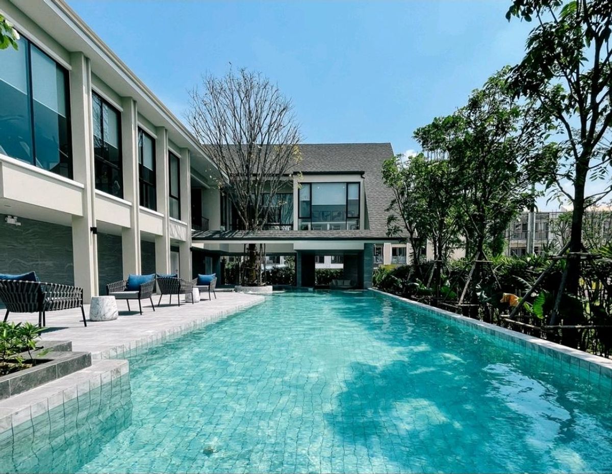 ขายทาวน์โฮมอ่อนนุช อุดมสุข : ขายทาวน์โฮม cherkoon ตกแต่งพร้อมอาศัย 9.5M ย่านอ่อนนุช-ศรีนครินทร์ 