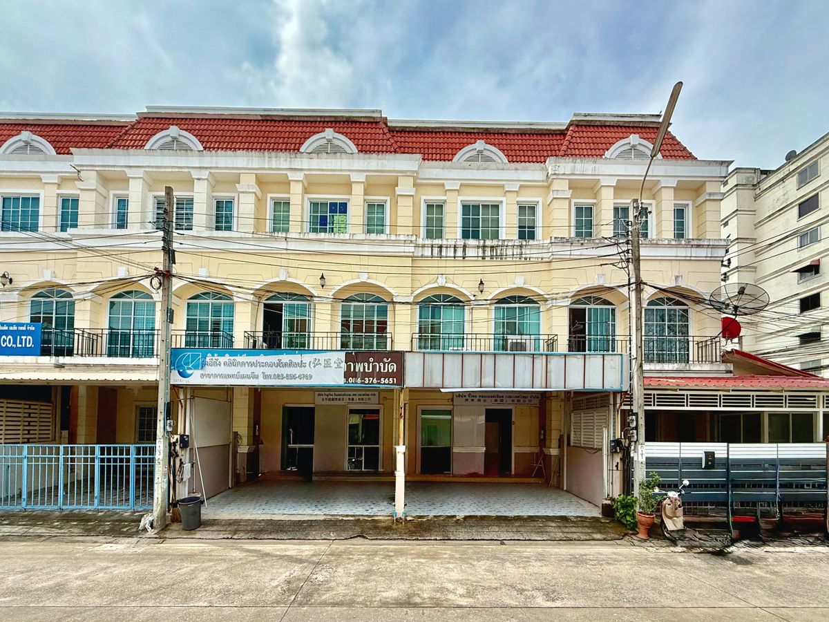 For SaleTownhomePattanakan, Srinakarin : Townhouse for sale, Worodom Place, opposite Seacon Square, Srinakarin