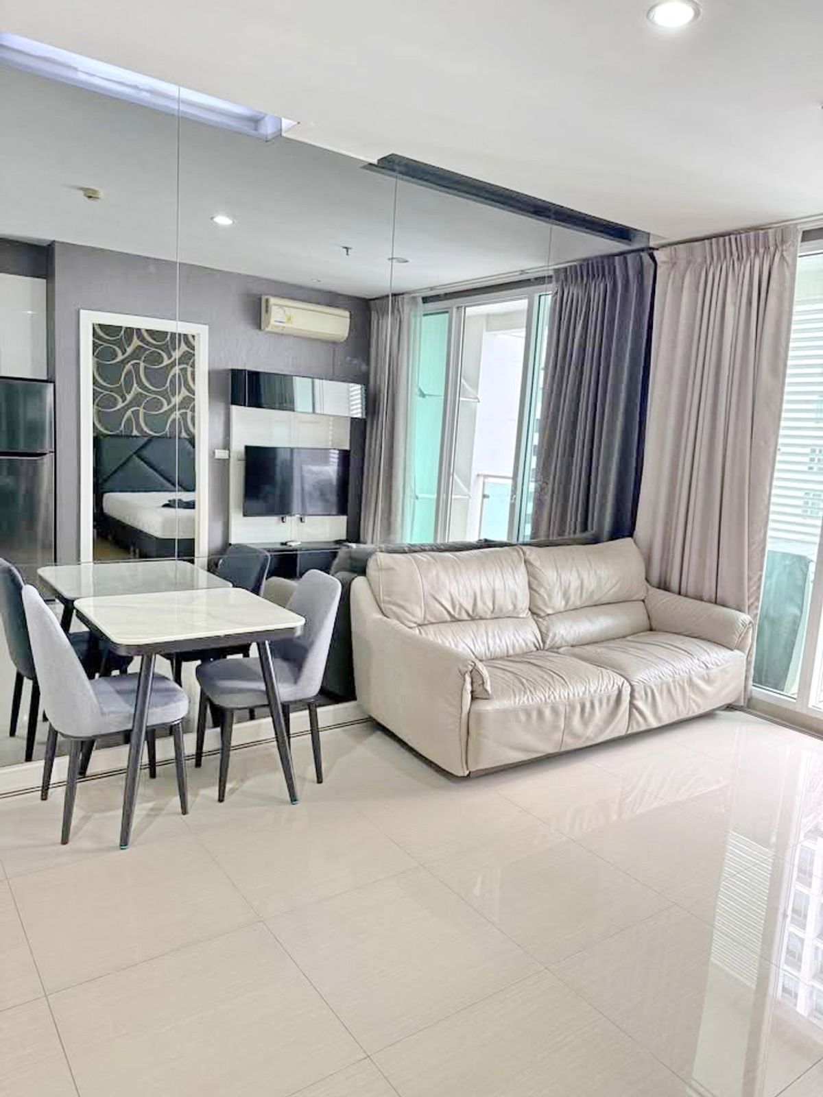 For RentCondoRama9, Petchburi, RCA : 9631♛ Rent 1 bedroom ♙ TC Green Rama 9♜MRT Rama 9∞099-5919653,065-9423251🜲Line@surreside