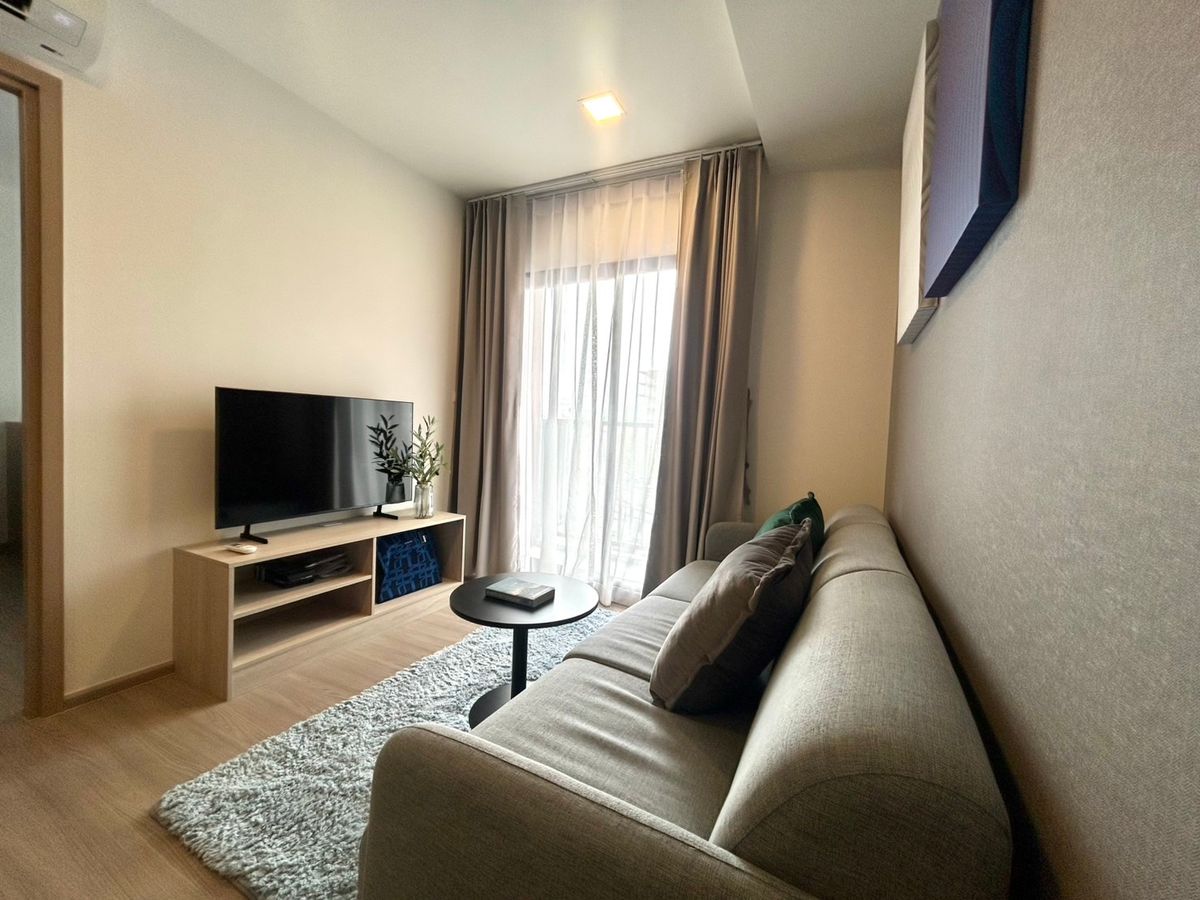 For RentCondoPhuket : New condo with rent! 2 bedrooms 52.82 sq.m., full of 2 rai, near Central Phuket, only 550 m.