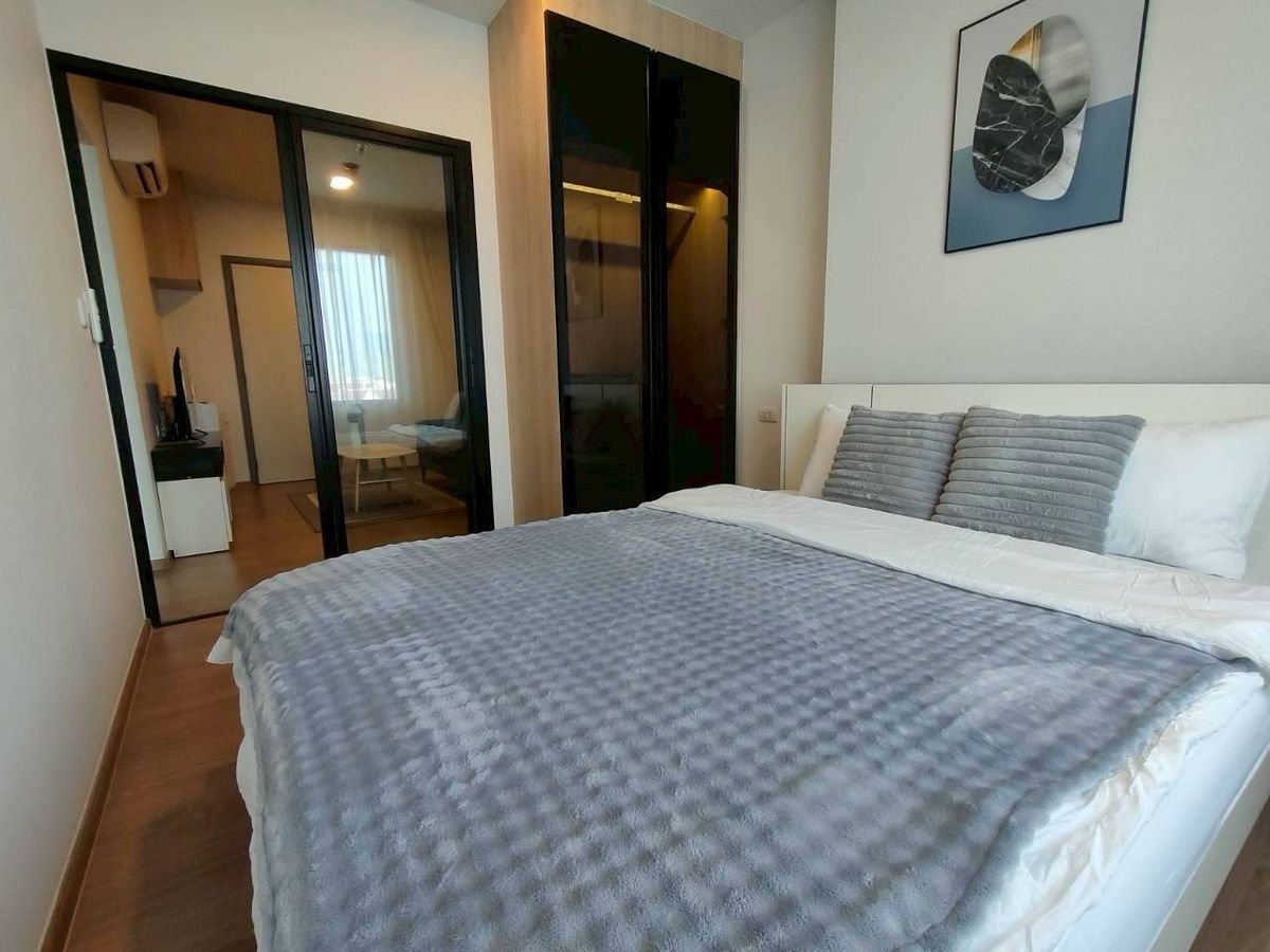 For RentCondoPinklao, Charansanitwong : 🏡 Condo for Rent – Chewathai Pinklao 