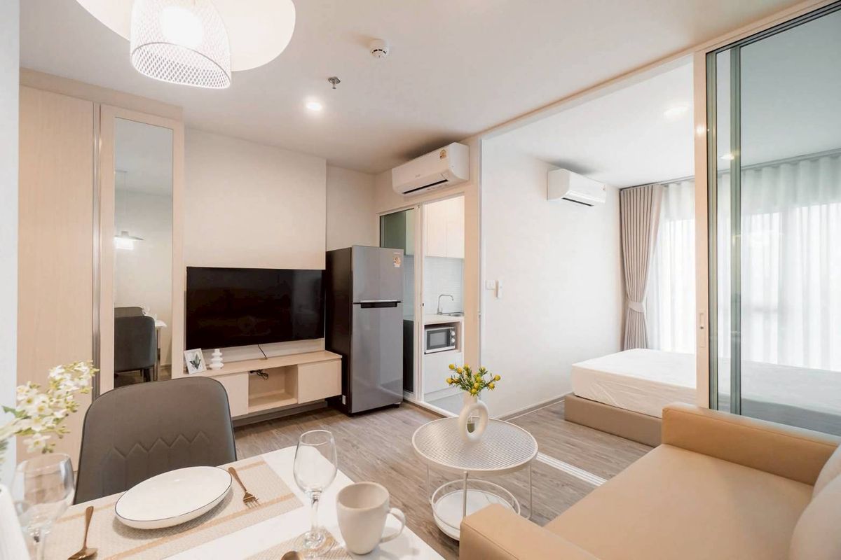ให้เช่าคอนโดบางนา แบริ่ง ลาซาล : 12,000 BHT/M. Regent Home Bangna (BTS Bangna 400 M.)