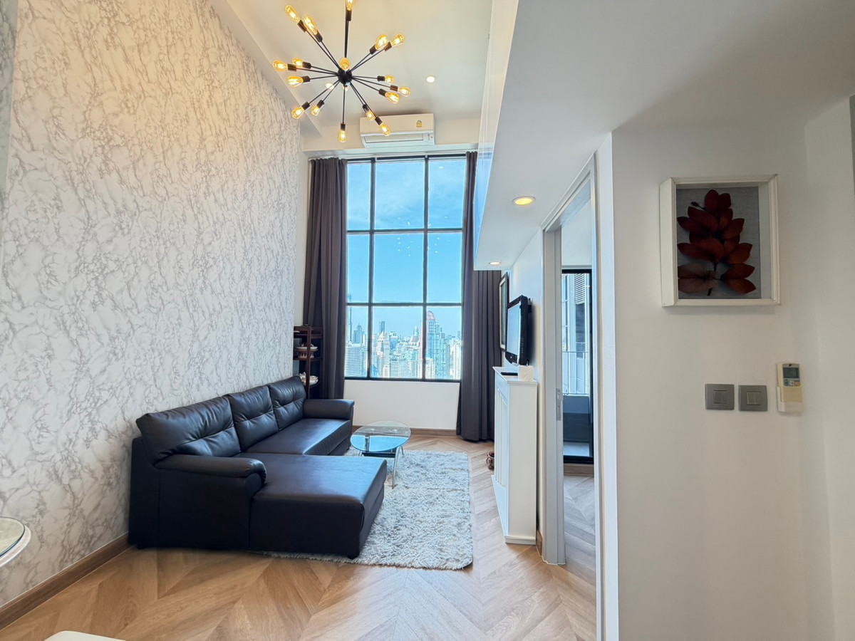 For RentCondoSathorn, Narathiwat : ✨ Newly Renovated Room, Ready to Move in!