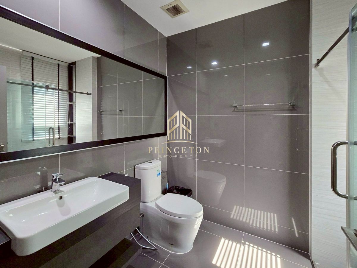 HousePattanakan, Srinakarin :  Grand Bangkok Boulevard Rama 9 📞092-4252445