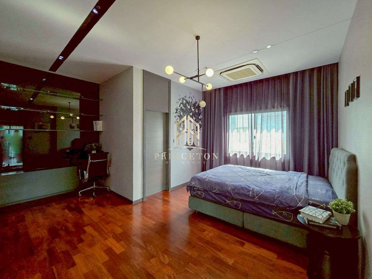 HousePattanakan, Srinakarin :  Grand Bangkok Boulevard Rama 9 📞092-4252445