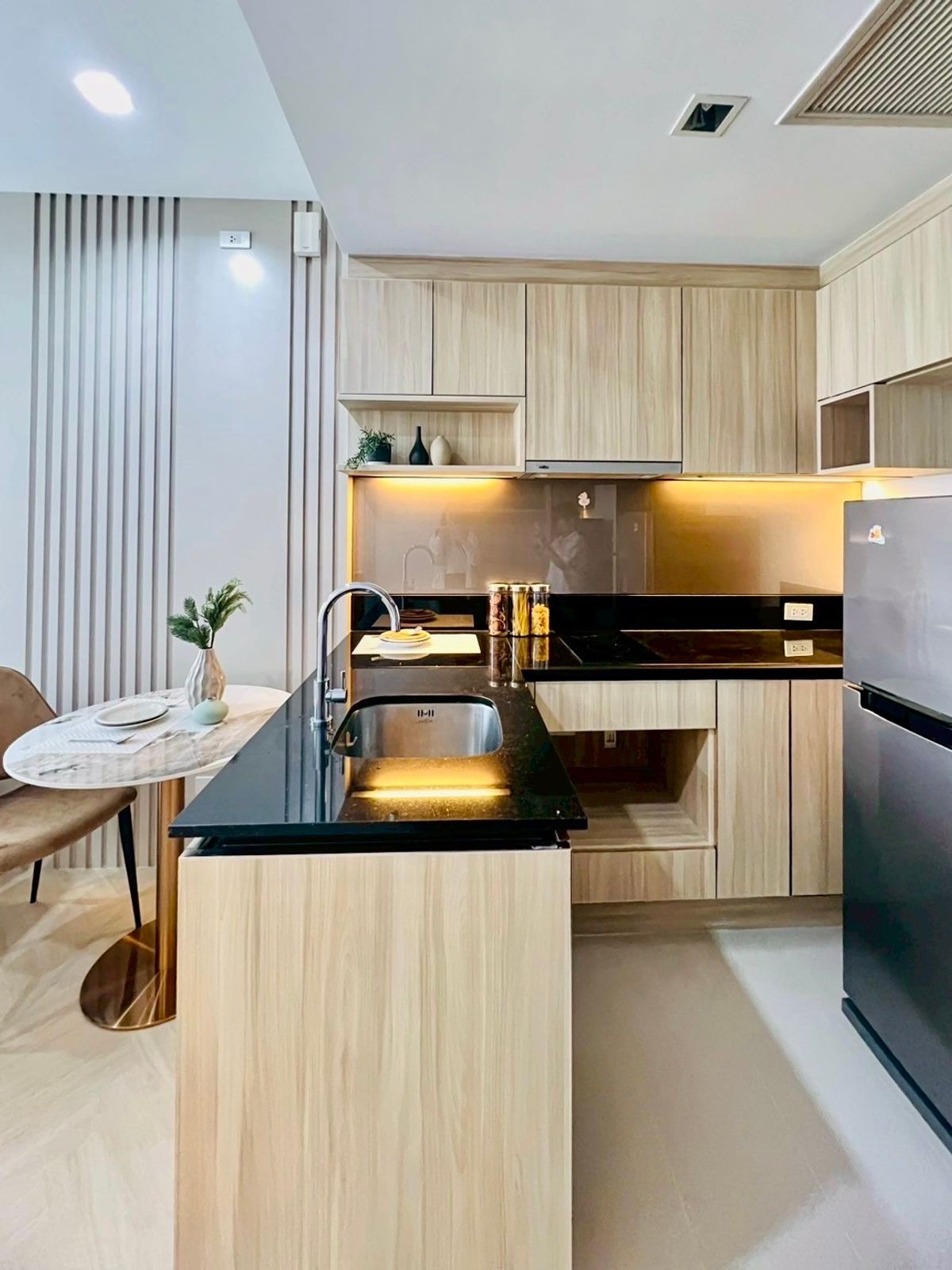 ให้เช่าคอนโดวงเวียนใหญ่ เจริญนคร : *FOR RENT*Nye By แสนสิริ (BSR 1501 )