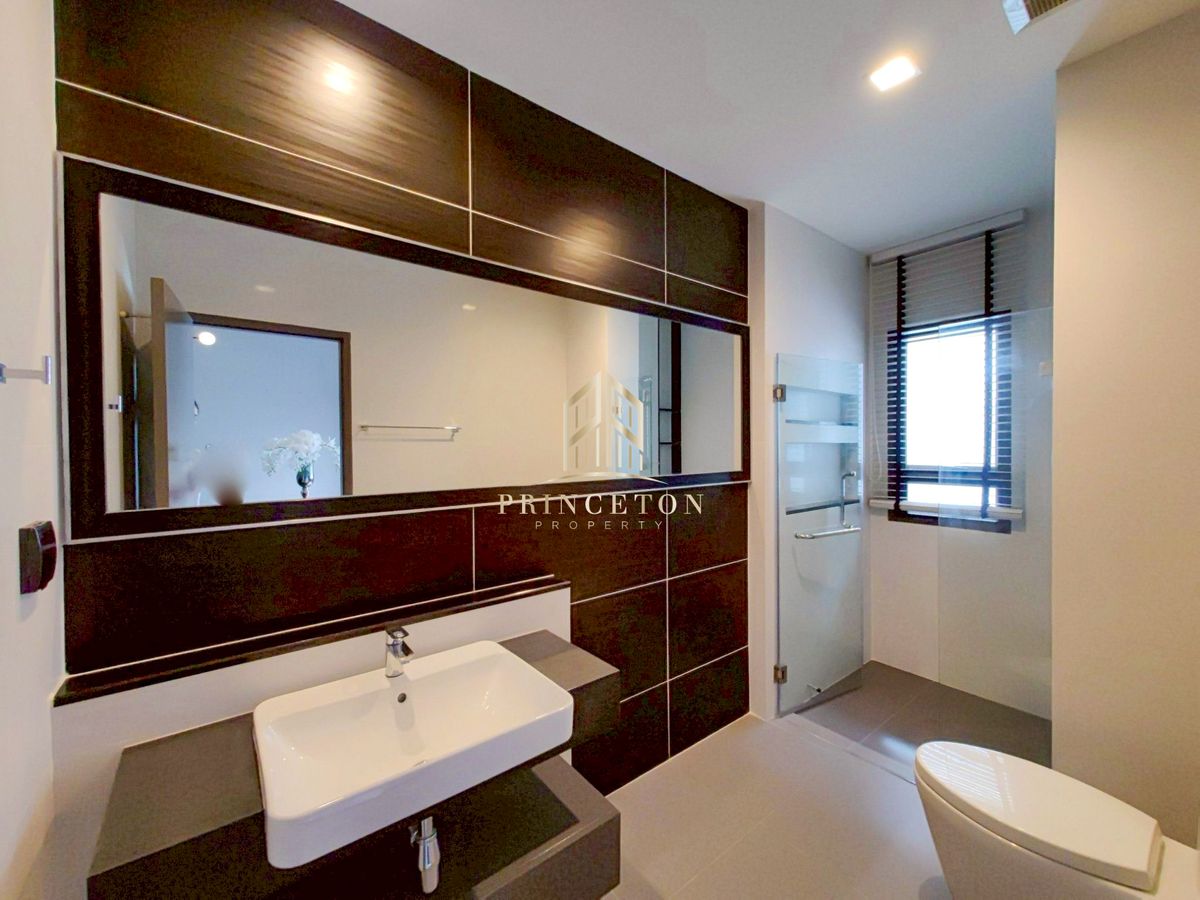 HousePattanakan, Srinakarin :  Grand Bangkok Boulevard Rama 9 📞092-4252445