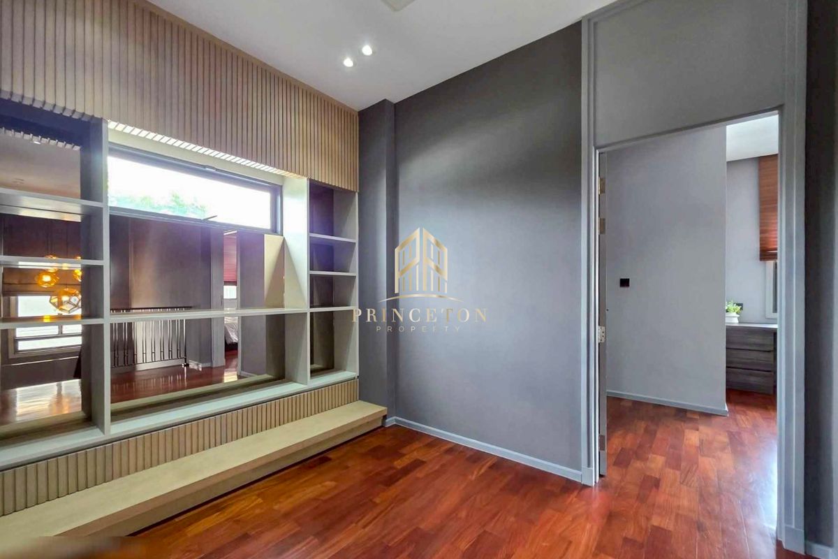 HousePattanakan, Srinakarin :  Grand Bangkok Boulevard Rama 9 📞092-4252445