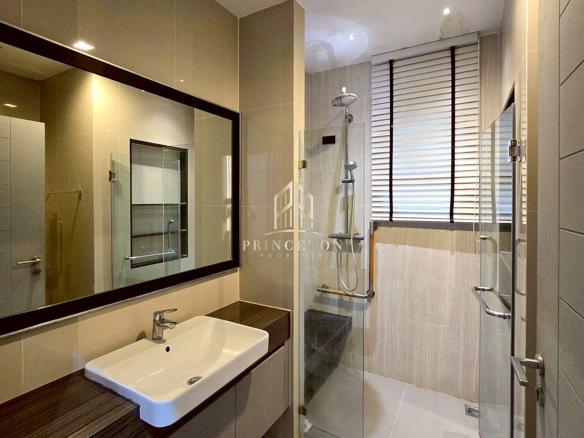 HousePattanakan, Srinakarin :  Grand Bangkok Boulevard Rama 9 📞092-4252445