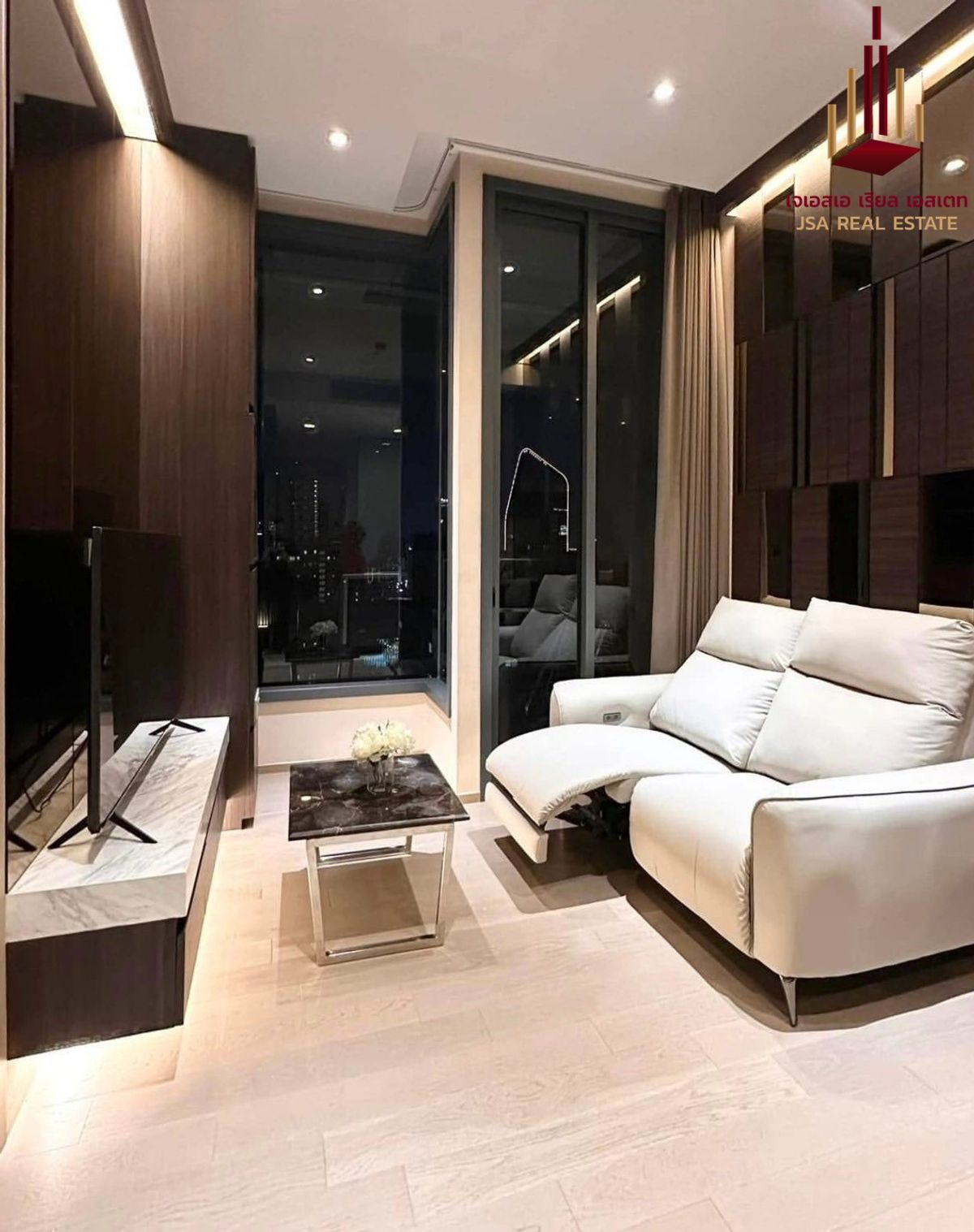 ให้เช่าคอนโดสุขุมวิท อโศก ทองหล่อ : ✨ ให้เช่า The Esse Asoke ราคา 35,000 บาท ห้อง 1B/1B