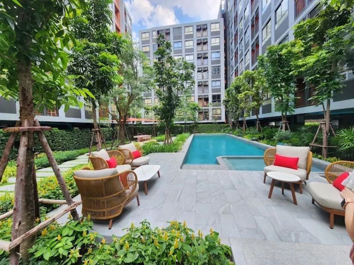 For RentCondoBangna, Bearing, Lasalle : Condo for rent, The Muve Bangna Fully Furnished, 24 square meters, 4th floor, near Bangna-Trat Road, Studio Room, Soi Premruethai, Bang Kaew Subdistrict, Bang Phli District, Samut Prakan Province.