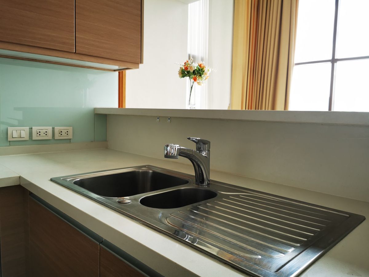 ขายคอนโดสุขุมวิท อโศก ทองหล่อ : ขายคอนโด ดิ เอ็มโพริโอ เพลส สุขุมวิท 24 - The Emporio Place Sukhumvit 24