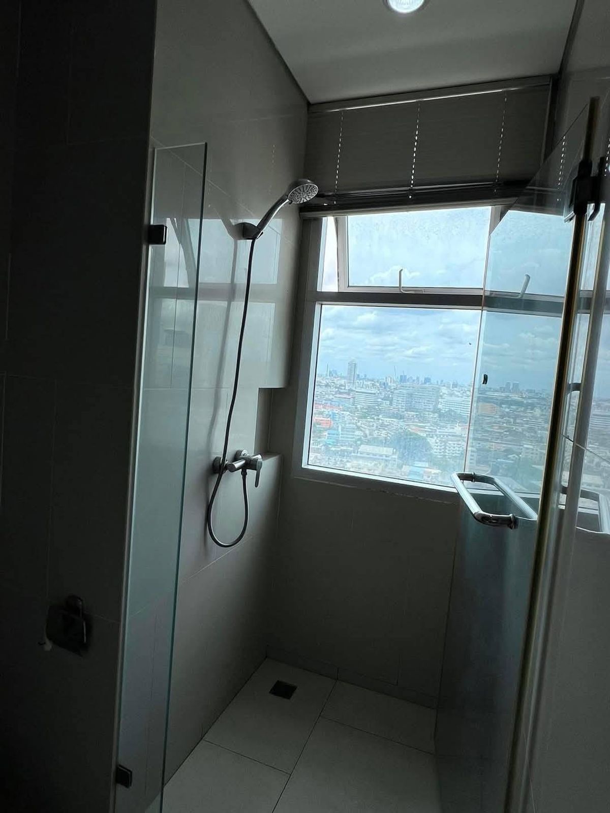 ให้เช่าคอนโดวงเวียนใหญ่ เจริญนคร : 💥ST-6312💥ว่าง ให้ เช่า  วิลล่า สาทร  👉แอดไลน์ @cozycondo 