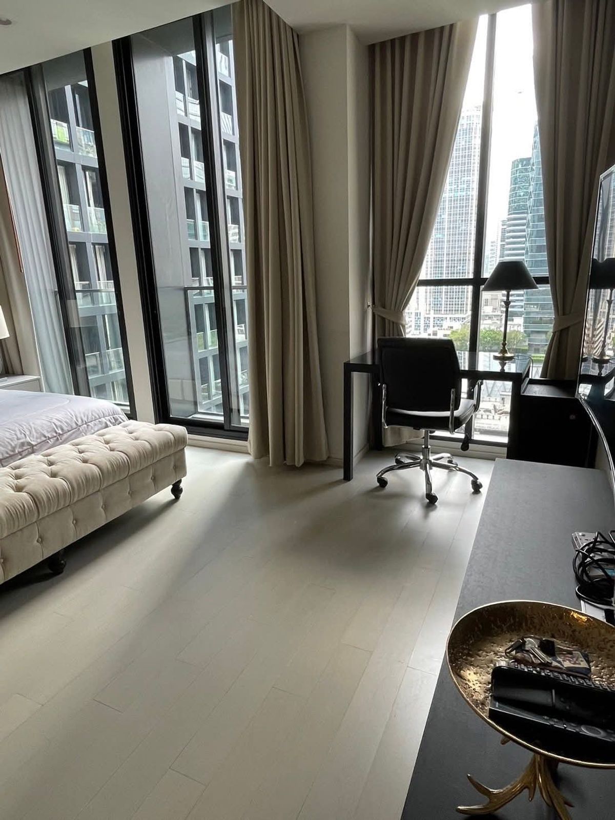 ให้เช่าคอนโดวิทยุ ชิดลม หลังสวน : ห้องสวย พร้อมอยู่ Condo Noble Ploenchit