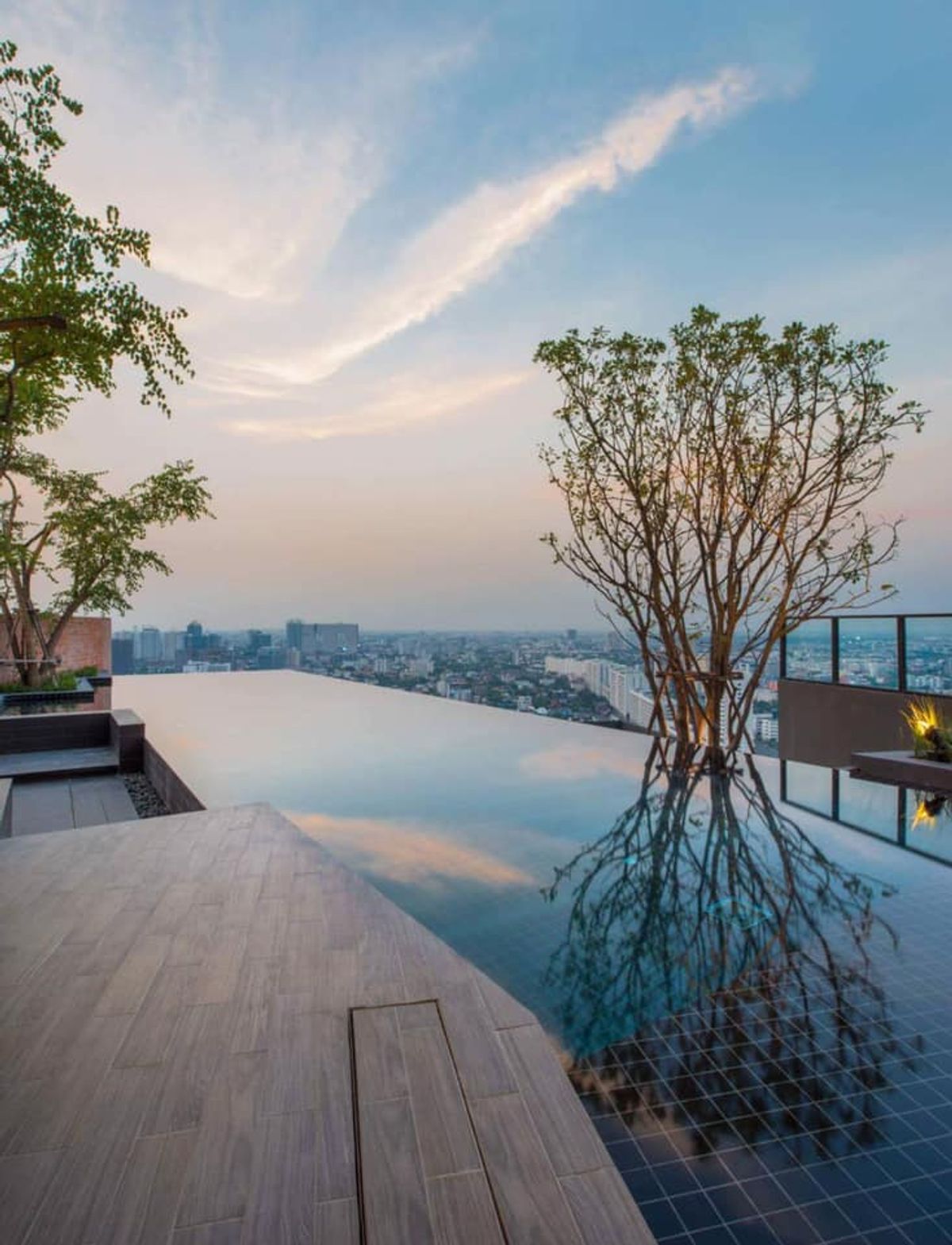 ให้เช่าคอนโดลาดพร้าว เซ็นทรัลลาดพร้าว : 🔥ให้เช่าด่วน 🔥Chapter One Midtown ลาดพร้าว 24 ห้องมุม 2 ห้องนอน 2 ห้องน้ำ เฟอร์นิเจอร์ครบ ติด MRT ลาดพร้าว ❗