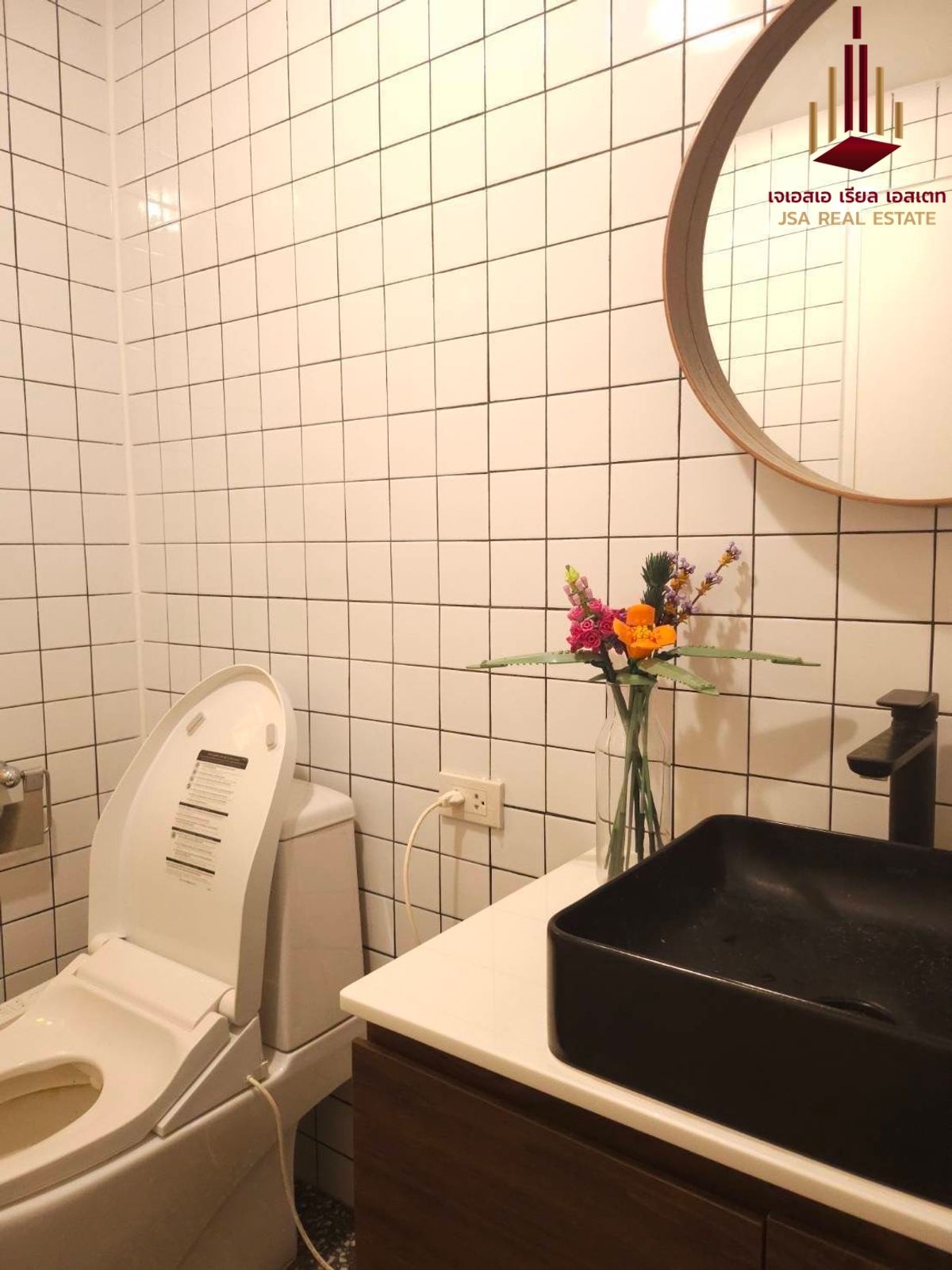 ให้เช่าคอนโดสุขุมวิท อโศก ทองหล่อ : ✨ 49 Plus Low-rise condo for Rent only 35,000✨