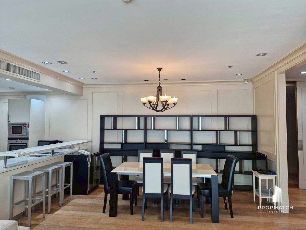 ขายคอนโดสีลม ศาลาแดง บางรัก : ✨Flash Deal ✨The Royal Saladaeng ( 3Bed 3Bath 235SQM.) พร้อมอยู่ ! เพียง  41,500,000บาท Tel.0981315848 @propmatch