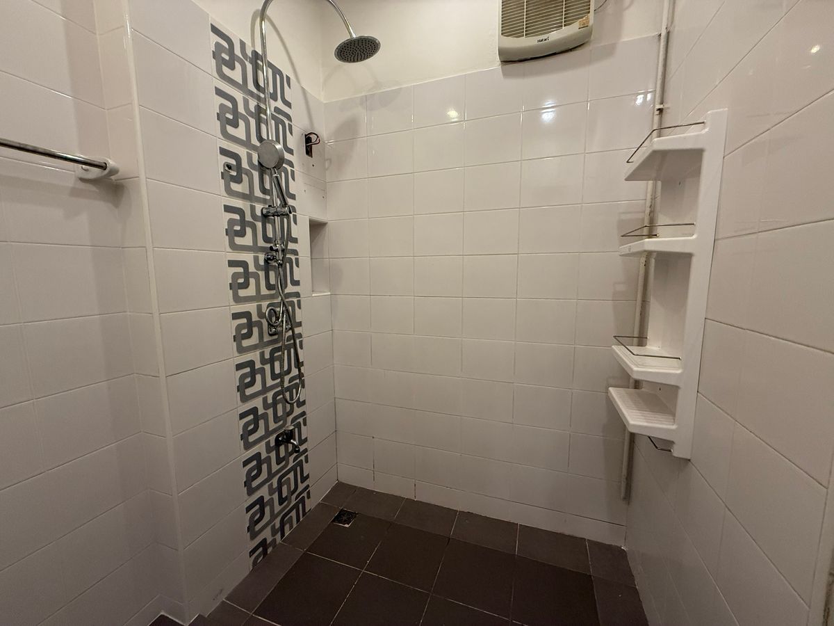 For SaleSriracha Laem Chabang Ban Bueng : Urgent sale !! 2 -storey twin house, very good condition, ready to stay in The Pine Sriracha, the back of Assam - J Park