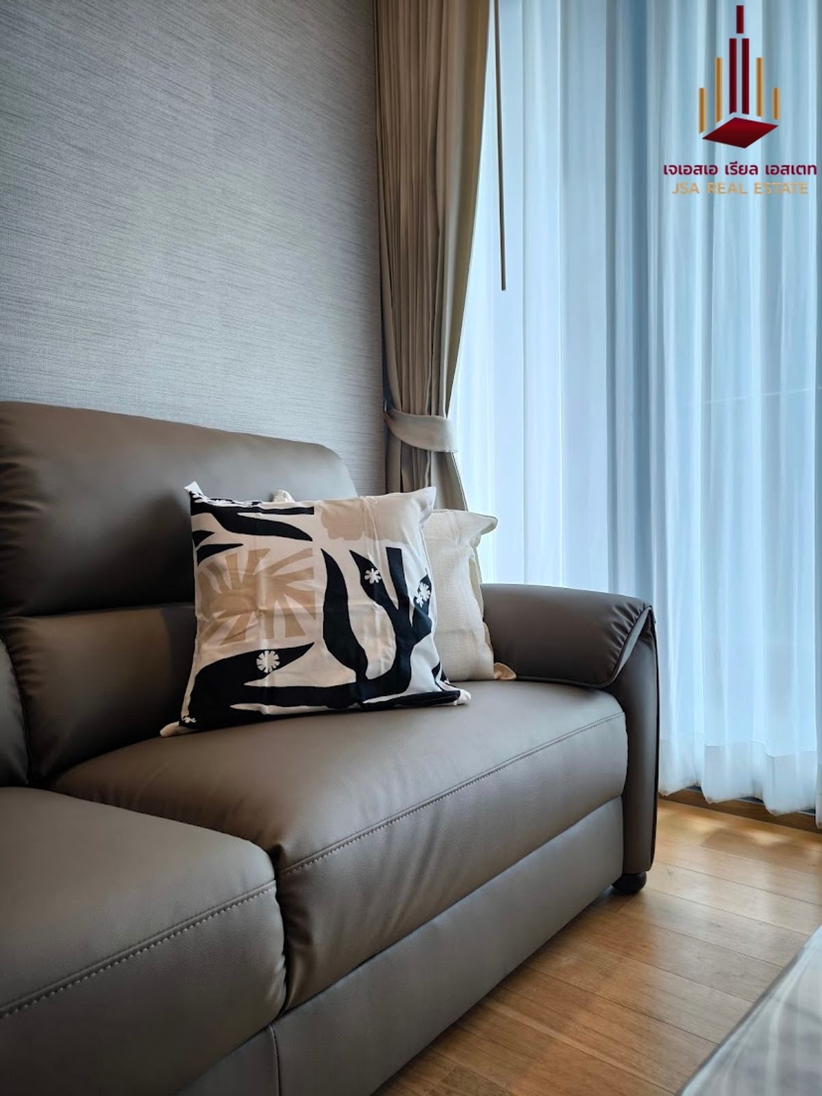 ให้เช่าคอนโดนานา : ⚡️🔥Hyde Sukhumvit 13 - Luxury condo for Rent only 65,000 THB⚡️🔥