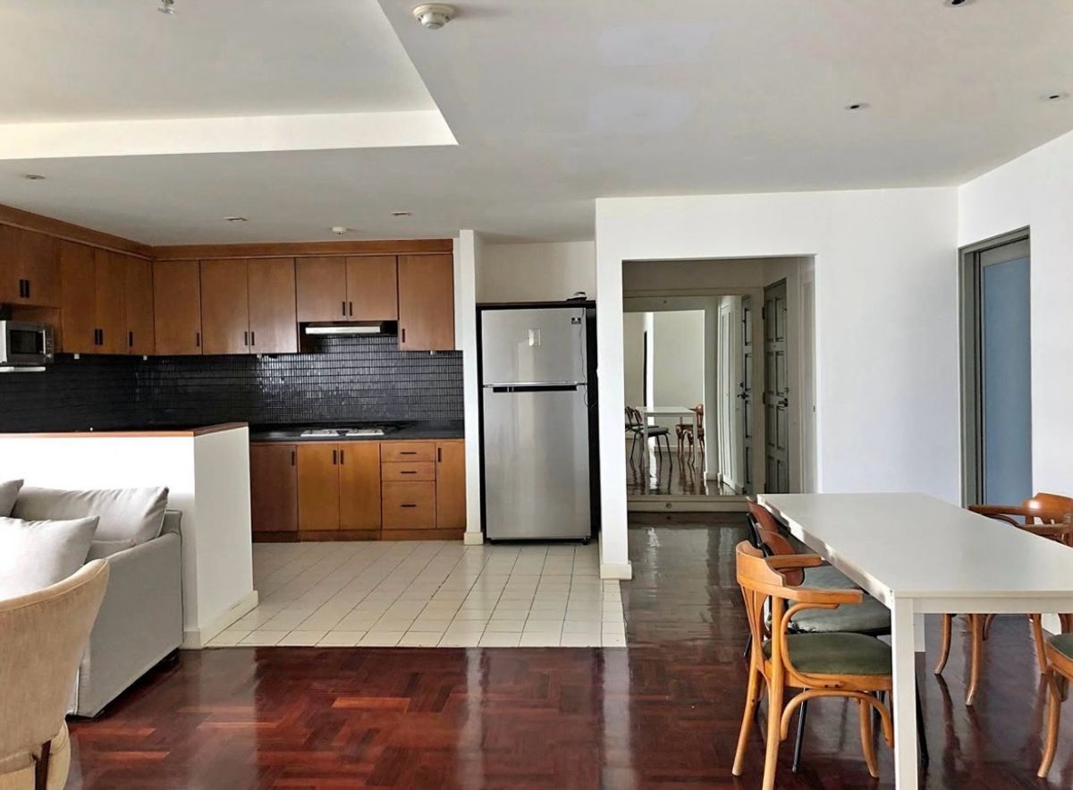 For RentCondoSukhumvit, Asoke, Thonglor : For Rent 🔥 3 bedrooms | 2 bathrooms | 147 sq.m. 🔥Condo Richmond Palace 📍 Watthana, Bangkok