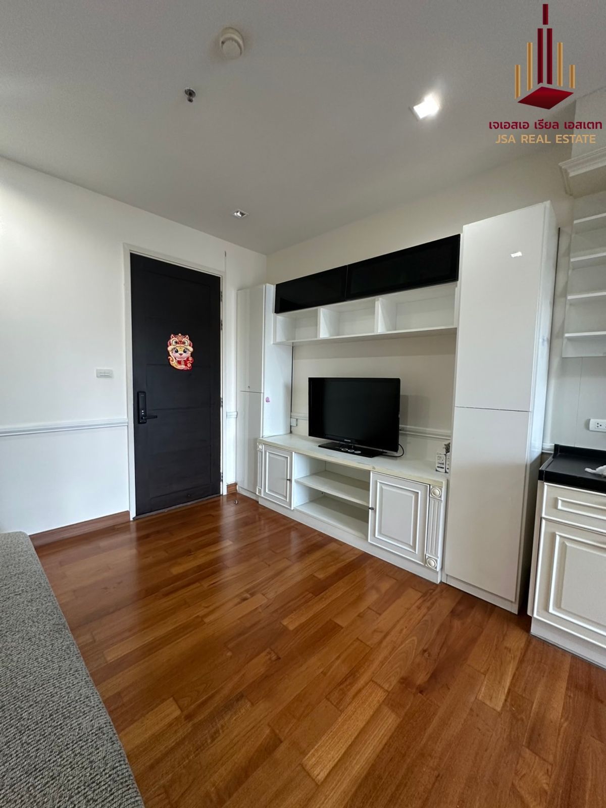 ให้เช่าคอนโดสาทร นราธิวาส : ✨ For  Rent: Ivy sathorn 10 Condo ✨  💰 Only 22,000 THB/month