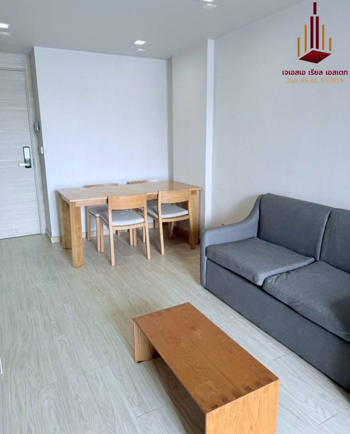 For RentCondoKasetsart, Ratchayothin : ✨ For RENT: T-One Phaholyothin 32 Condo ✨ 💰 ONLY 20,000 THB/Month