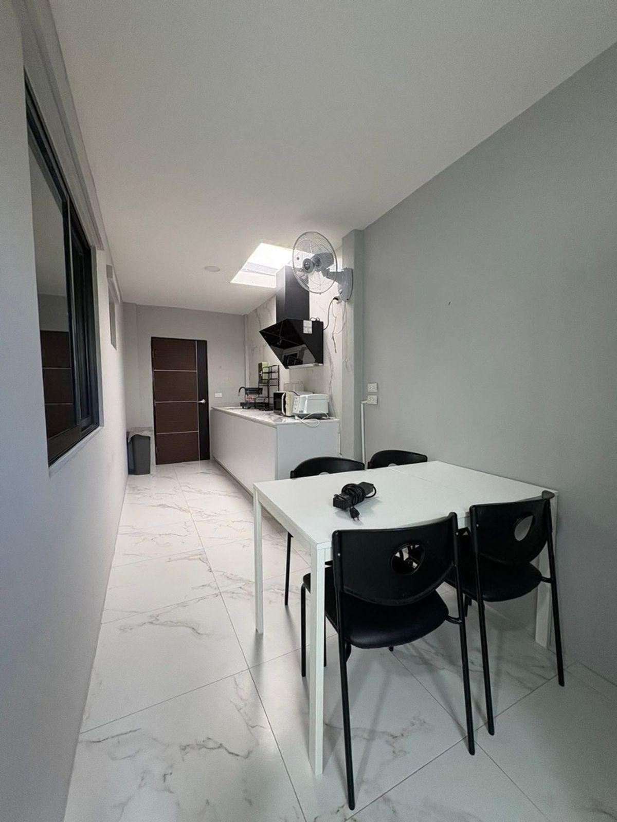 ขายบ้านบางนา แบริ่ง ลาซาล : 📌ด่วนนน บ้าน เพอร์เฟค พาร์ค บางนา ขนาด 200 Sq.m 4 bed 4 bath เพียง 7.49 MB (Rent 38,000)