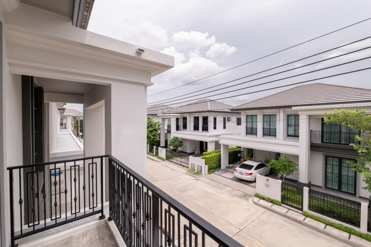 For RentHouseLadkrabang, Suwannaphum Airport : 🔥For urgent rent +🔥Setthasiri Bangna - Suvarnabhumi, Modern Classic style detached house, 5 bedrooms, 6 bathrooms, near Suvarnabhumi ❗