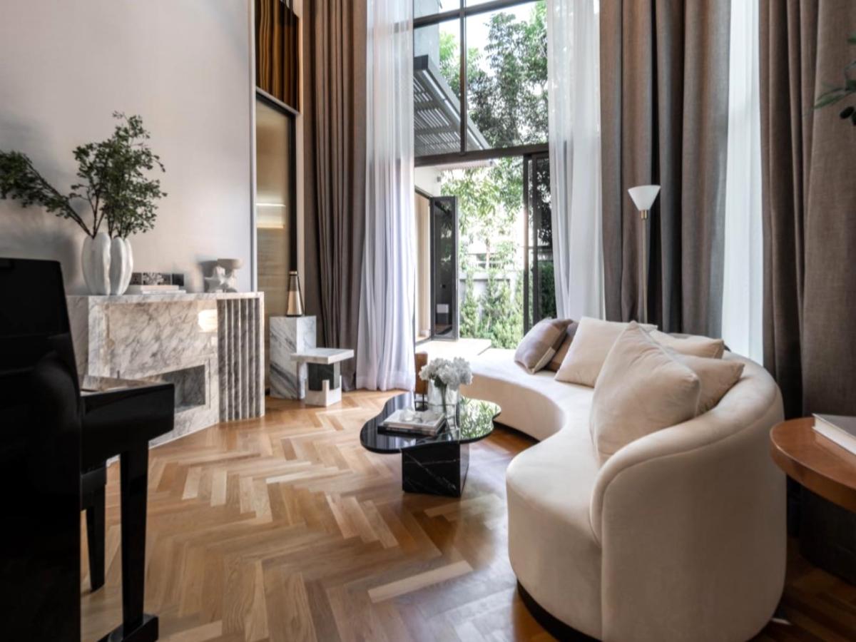 ให้เช่าบ้านอ่อนนุช อุดมสุข : 🔥ให้เช่าด่วน+🔥 The Gentry Sukhumvit 101 บ้านเดี่ยว 3 ชั้น สไตล์ Brooklyn New York 5 ห้องนอน 5 ห้องน้ำ❗