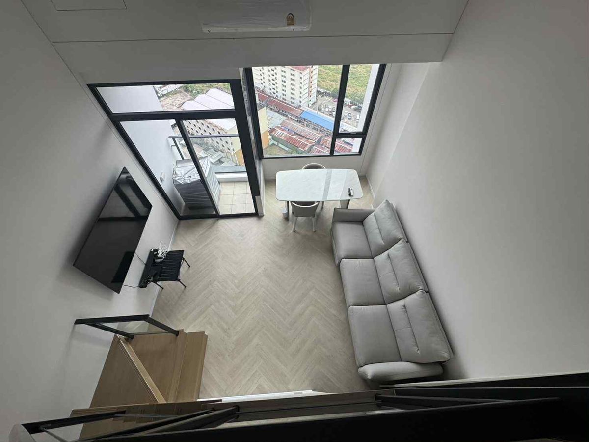 ให้เช่าคอนโดพระราม 9 เพชรบุรีตัดใหม่ RCA : ✨ ให้เช่า/Condo for Rent: Siamese Rama 9 (ไซมิส พระราม 9) | Duplex 38 ตร.ม. | 1 ห้องนอน | ใกล้ MRT รฟม. | 25,000 บาท/เดือน | LINE: @323gqmho 👉 https://lin.ee/sFqiMuh  | Ref: T2027