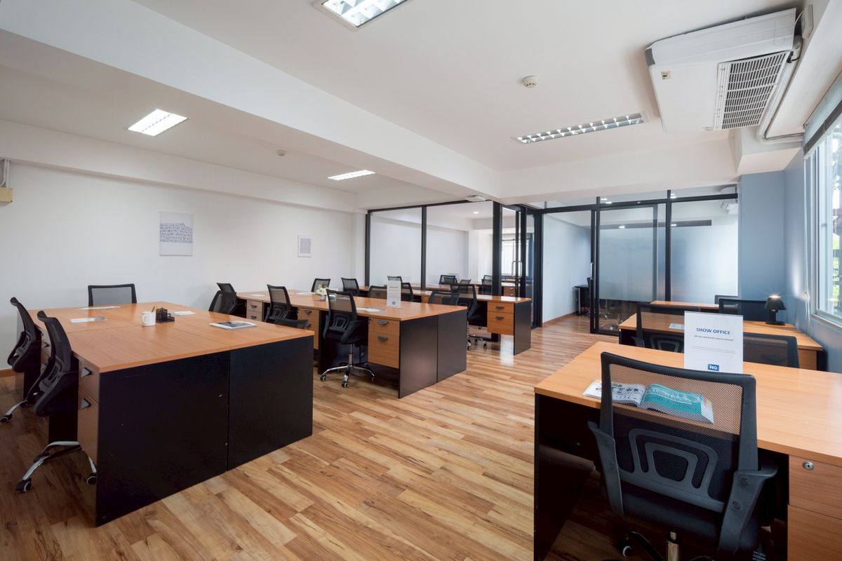 For RentOfficeSukhumvit, Asoke, Thonglor : Service Flex Office for rent in the heart of Thonglor - with full furniture, supporting 30 seats | flexible work 24 hours