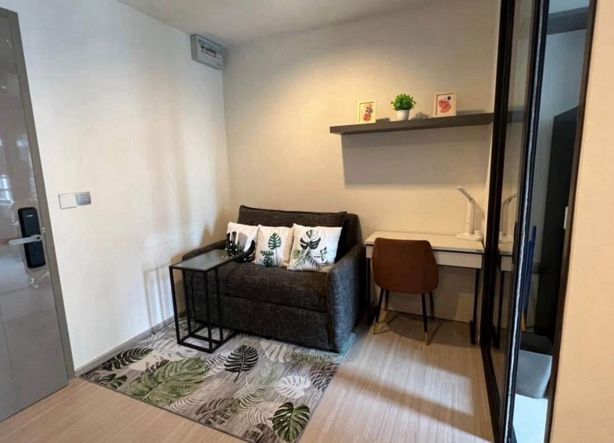 ให้เช่าคอนโดพระราม 9 เพชรบุรีตัดใหม่ RCA : For Rent📍Life asoke hype📞0639399665
