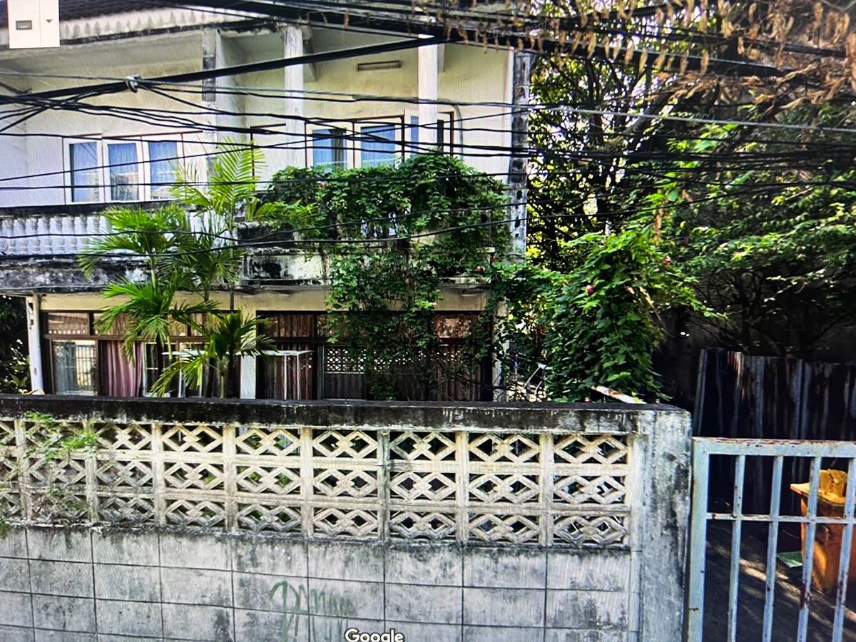 ขายบ้านอ่อนนุช อุดมสุข : ขายบ้านพร้อมห้องเช่าพร้อมที่ดิน สุขุมวิท46 ซอยภูมิจิตร เนื้อที่ 208 ตร.วา ราคาดีทำเลทอง คุ้มค่าลงทุน ด้วยราคาแบบนี้พื้นที่แบบนี้