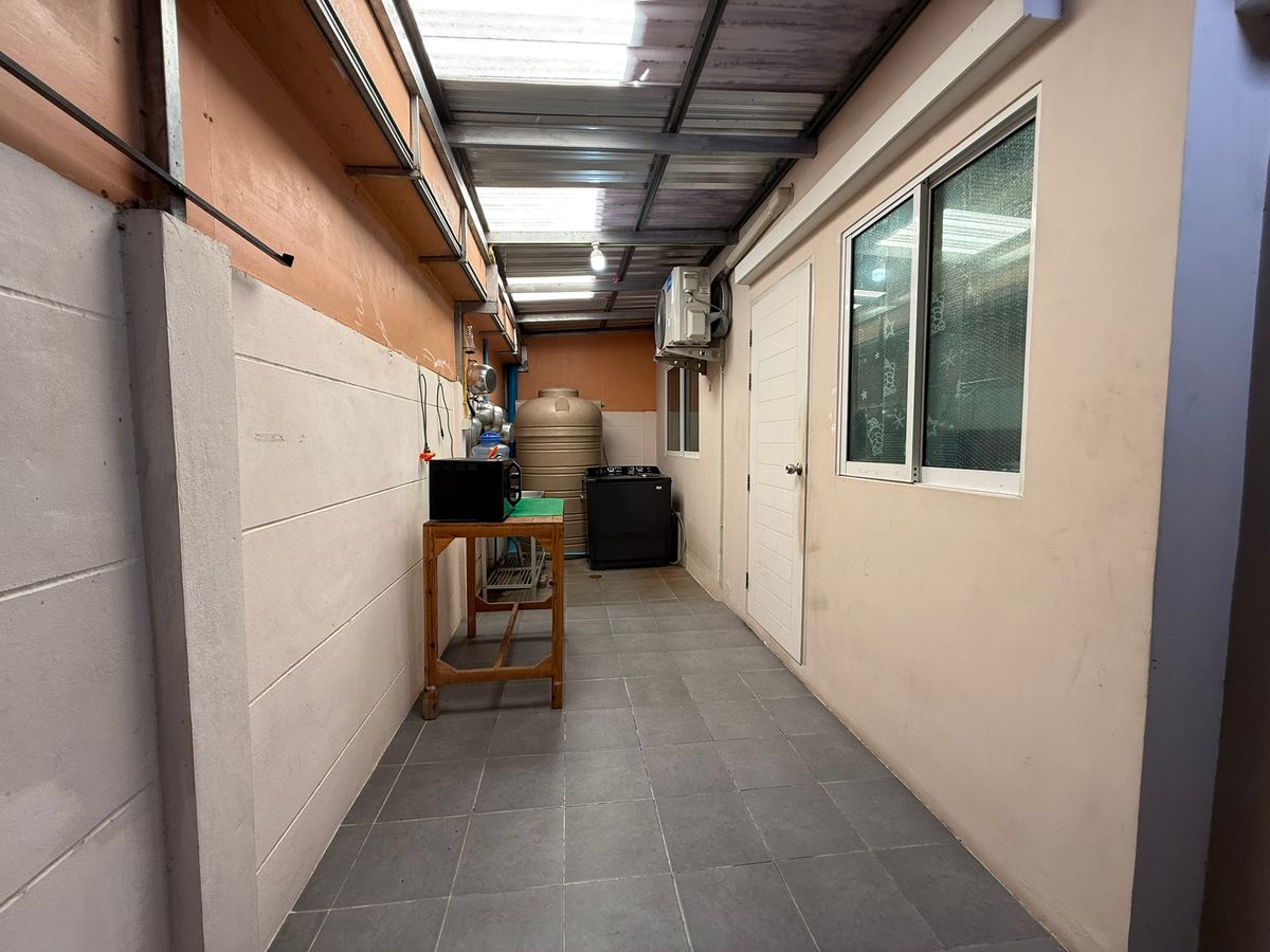 For SaleTownhomeSriracha Laem Chabang Ban Bueng : sell !! 1 -story townhouse in the corner of the Grand Town 2, Bueng Subdistrict, Si Racha District