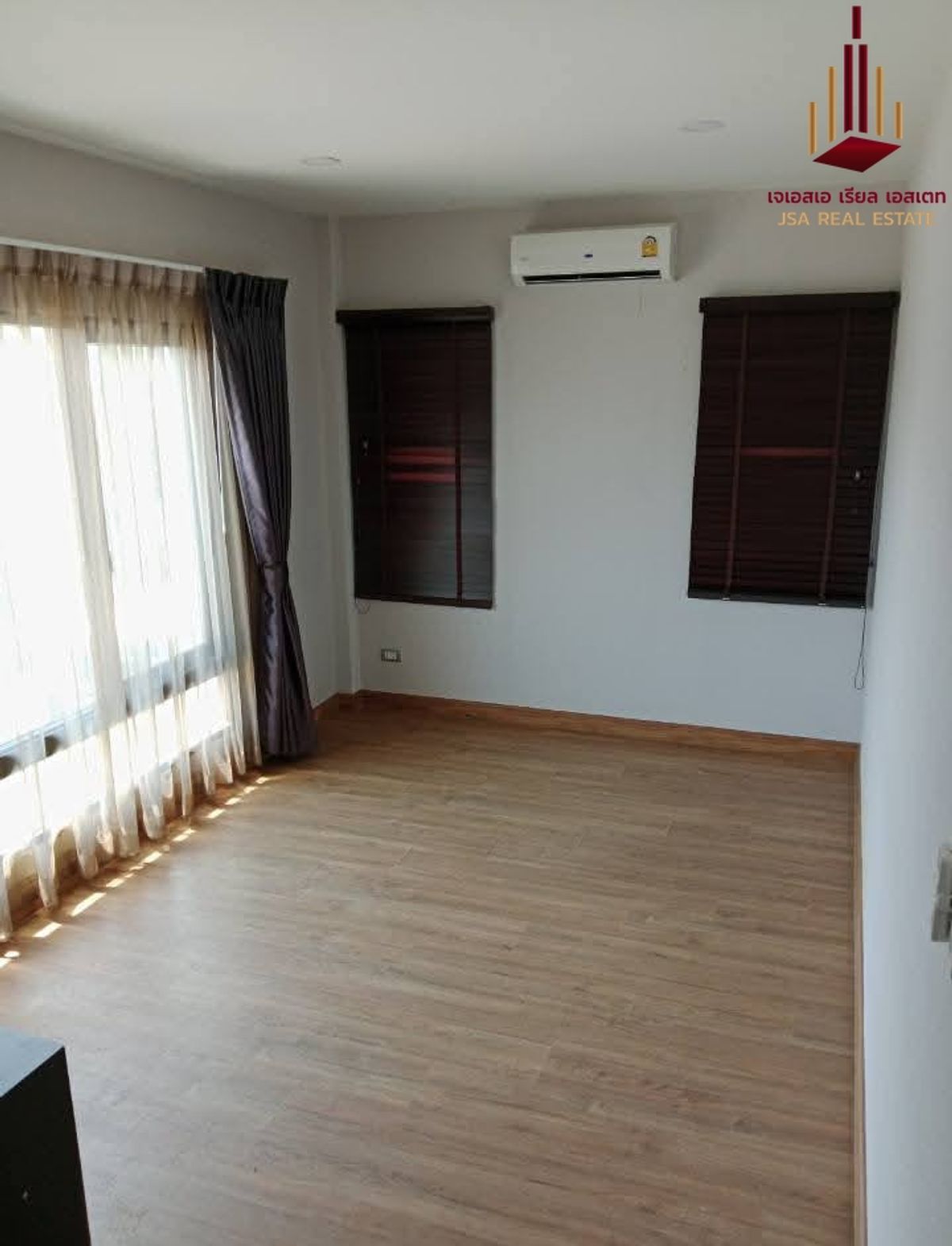 ให้เช่าบ้านนวมินทร์ รามอินทรา : ✨ For Rent: Centro Ramintra-Chatuchot ✨  💰 Only 63,000 THB/month